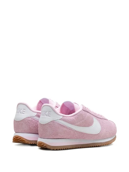 Nik_e cortez pink fix