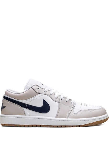AIR JORDAN RETRO 1 MIDNIGHT NAVY