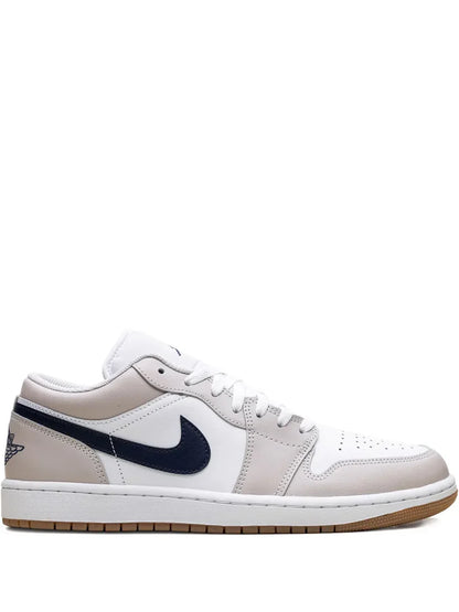 AIR JORDAN RETRO 1 MIDNIGHT NAVY
