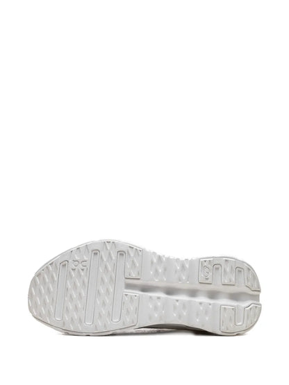 On cloud tint loewe sand white 023