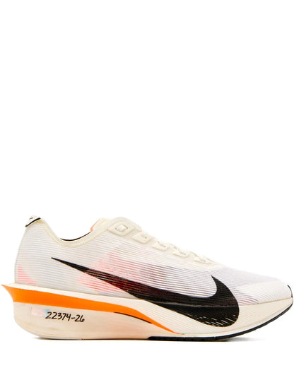 Nik ee Air zoom Vaporfly Next 4 cream black