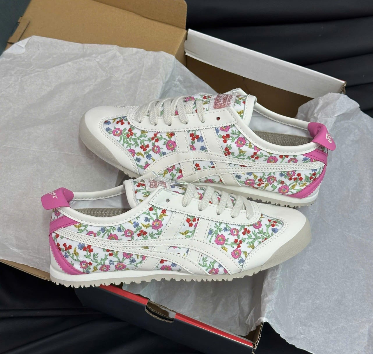 Onitsuka Tiger Mexico 66 Cream Pink Floral