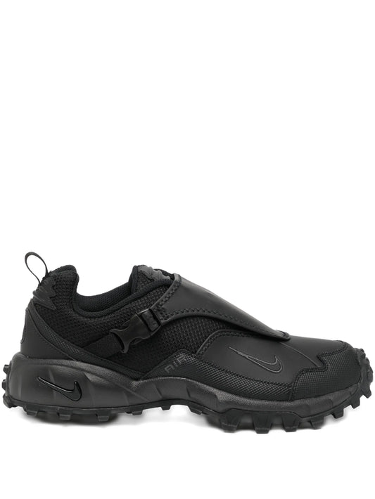 nikee ACG Phassad Black
