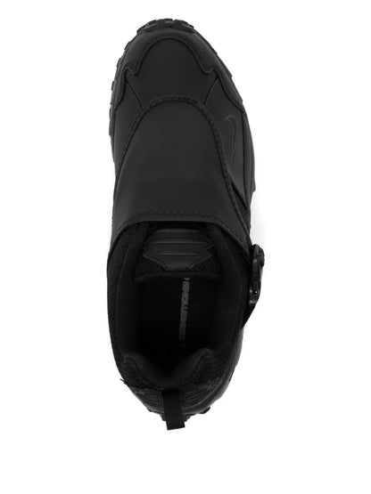 nikee ACG Phassad Black 326