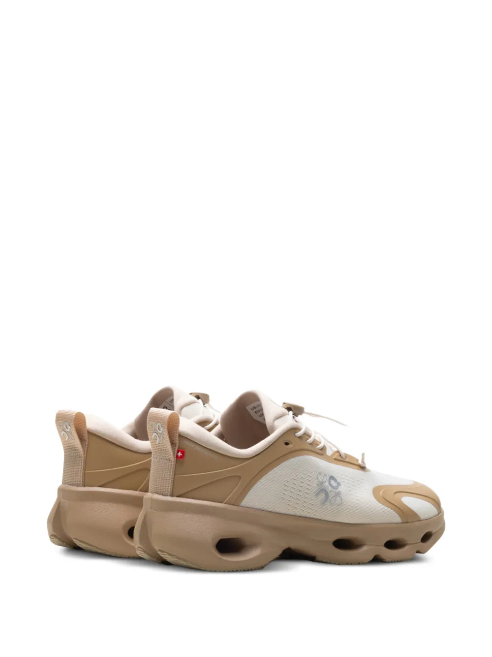 ON RUNNING CLOUD SOLO BEIGE BROWN