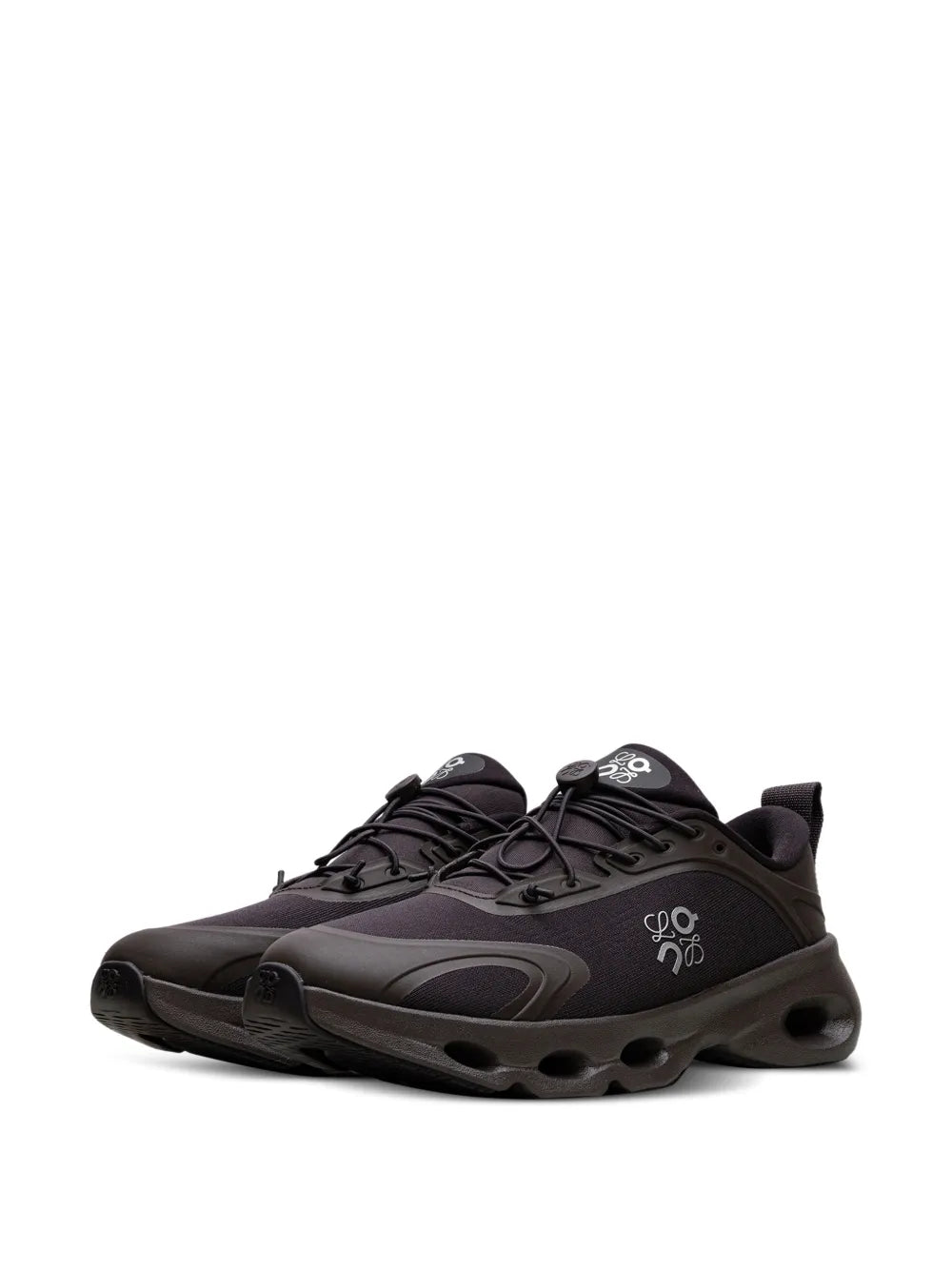 ON RUNNING CLOUD SOLO BLACK GREY
