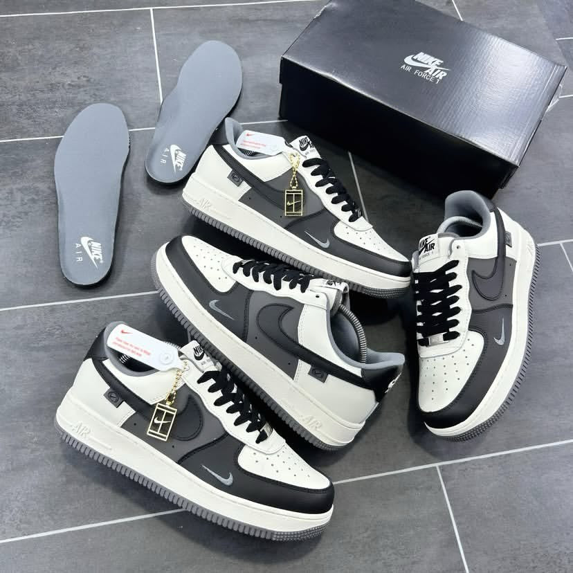 Nike AirForce 1 Low Oreo Coco