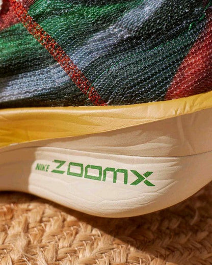 Nikee Zoom Alphafly 3 Sting Colourway