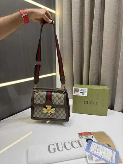 GUCCI BEE QUEEN MARGARET SUPREME CANVAS TOP HANDLE BAG