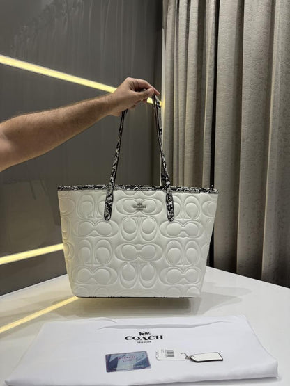 COACH WHITE TOTE PREMIUM BAG SNAKESKIN PRINT