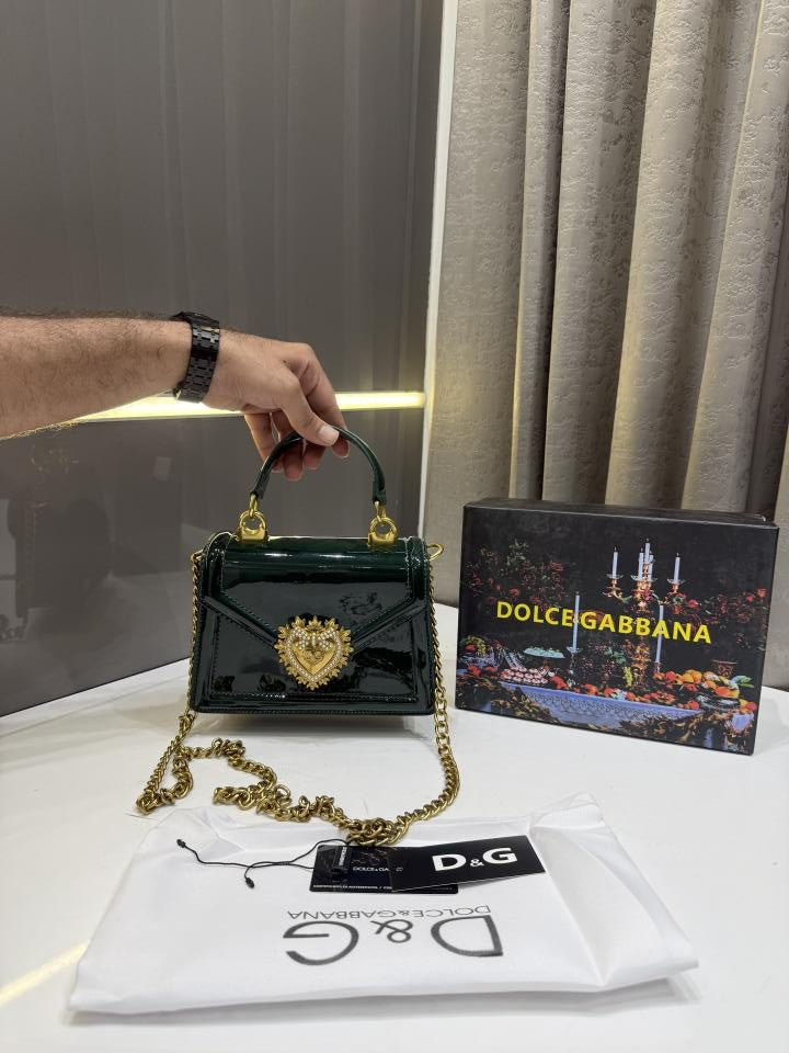 DOLC.E & GABBANA GREEN DEVOTION PREMIUM HAND BAG HEART PLAQUE WITH OG BOX PACKING