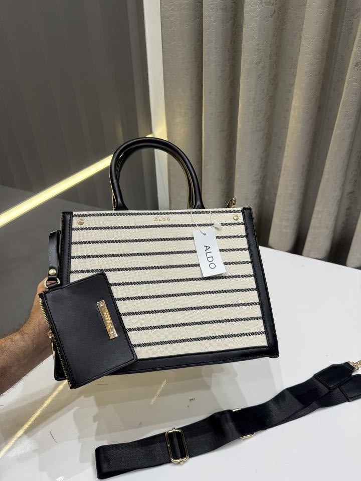 ALD.O WHITEBLACK TRIM PREMIUM HAND BAG WITH EXTRA POUCH & OG BOX PACKING