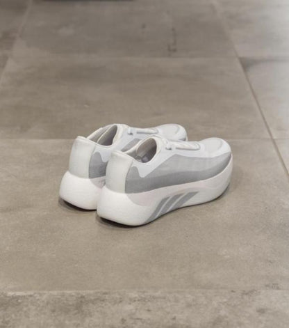 Adidaas Hyperboost edge Cloud White SEMI UA