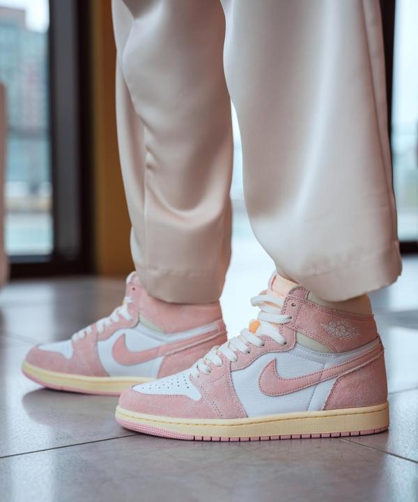 Nikke Air Jordan Retro High OG Washed Pink WOMEN semi ua