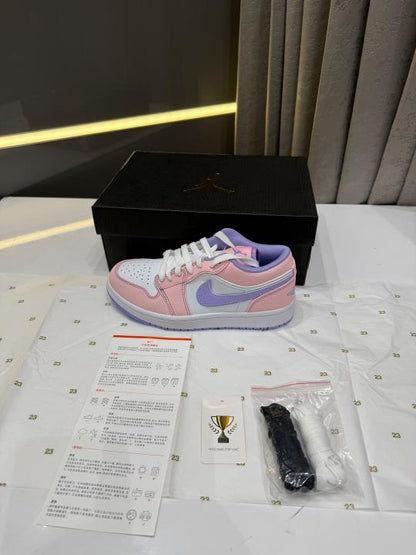NIIKE AIR JORDAN 1 LOW ARCTIC PUNCH PINK