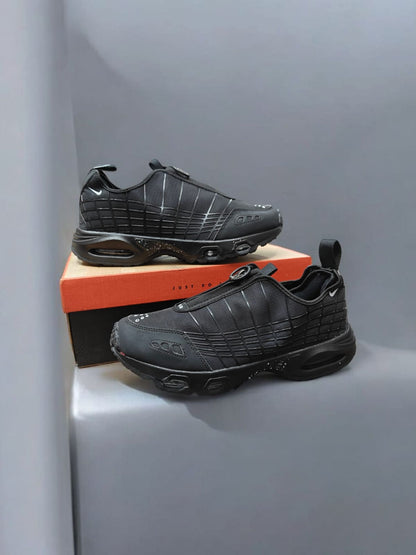 Nike AirMax SNDR x Kids of Immigrants Black