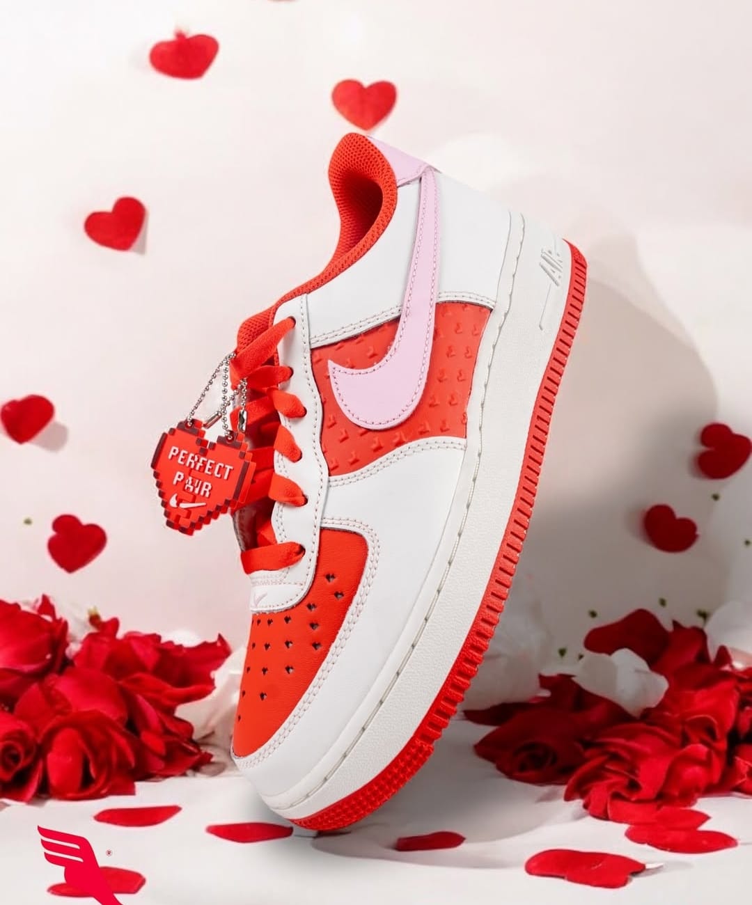 Nikee AirForce 1 Low Women S Valentine Fix"