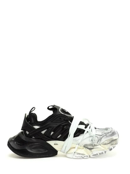 adidass XLG Runner Deluxe White Blacks