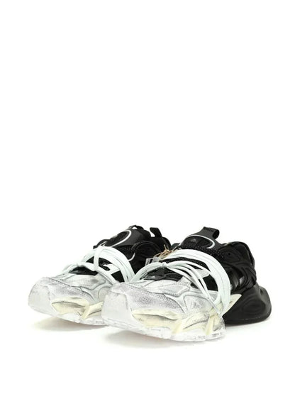 adidass XLG Runner Deluxe White Blacks