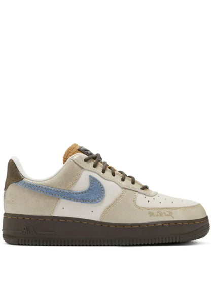 NIK.E AIRFORCE 1 LOW LOVE AND PEACE