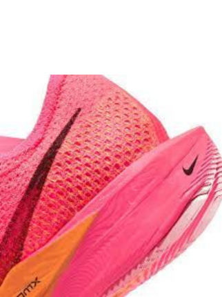 Nike zoom vaporfly next %3 hyper pink