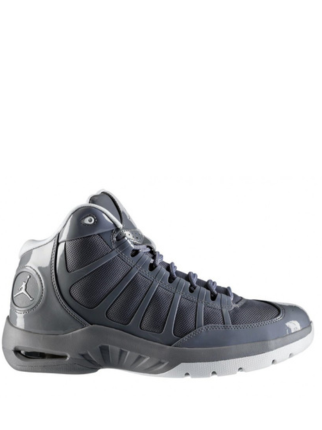 Nik ee air jordan play in these 2 cool gray