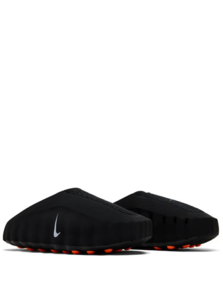 Nik.e Mind 001 Mules In black