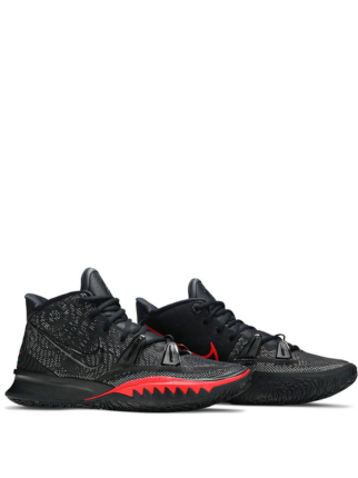 Nikee Kyrie 7 Bred