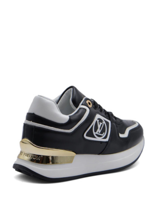 Louiss Vuitton Neo Run Away Sneaker
