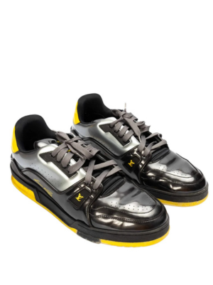 LOUI_S VUITTON TRAINER SNEAKERS IN BLACK PATENT CANVAS