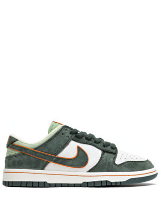 sb dunk low x otomo katsuhiro