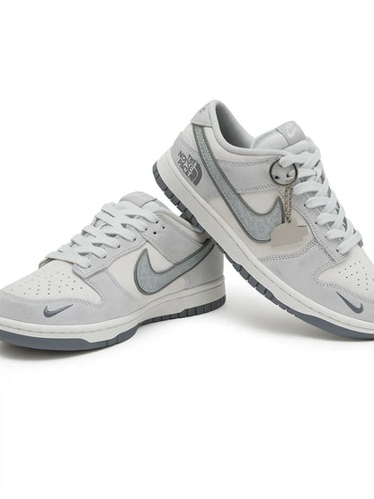 NIK.E SB DUNK LOW X NORTH FACE