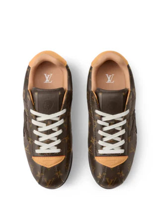 vuittton buttersoft snekars brown