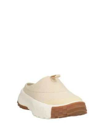 THE NORTH. FACE. NEVER STOP MULE BEIGE