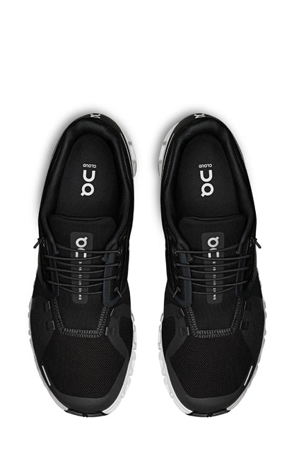 on Cloud 5 Nova black white