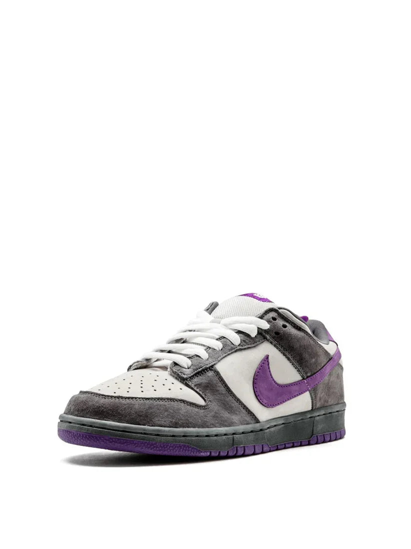 Nik ee SB Dunk Low Purple Pigeon