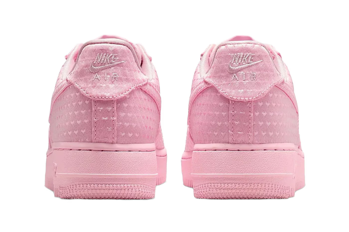 NIIKE AIRFORCE 1 LOW VALENTINES DAY PINK FOAM