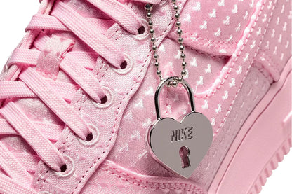 NIIKE AIRFORCE 1 LOW VALENTINES DAY PINK FOAM