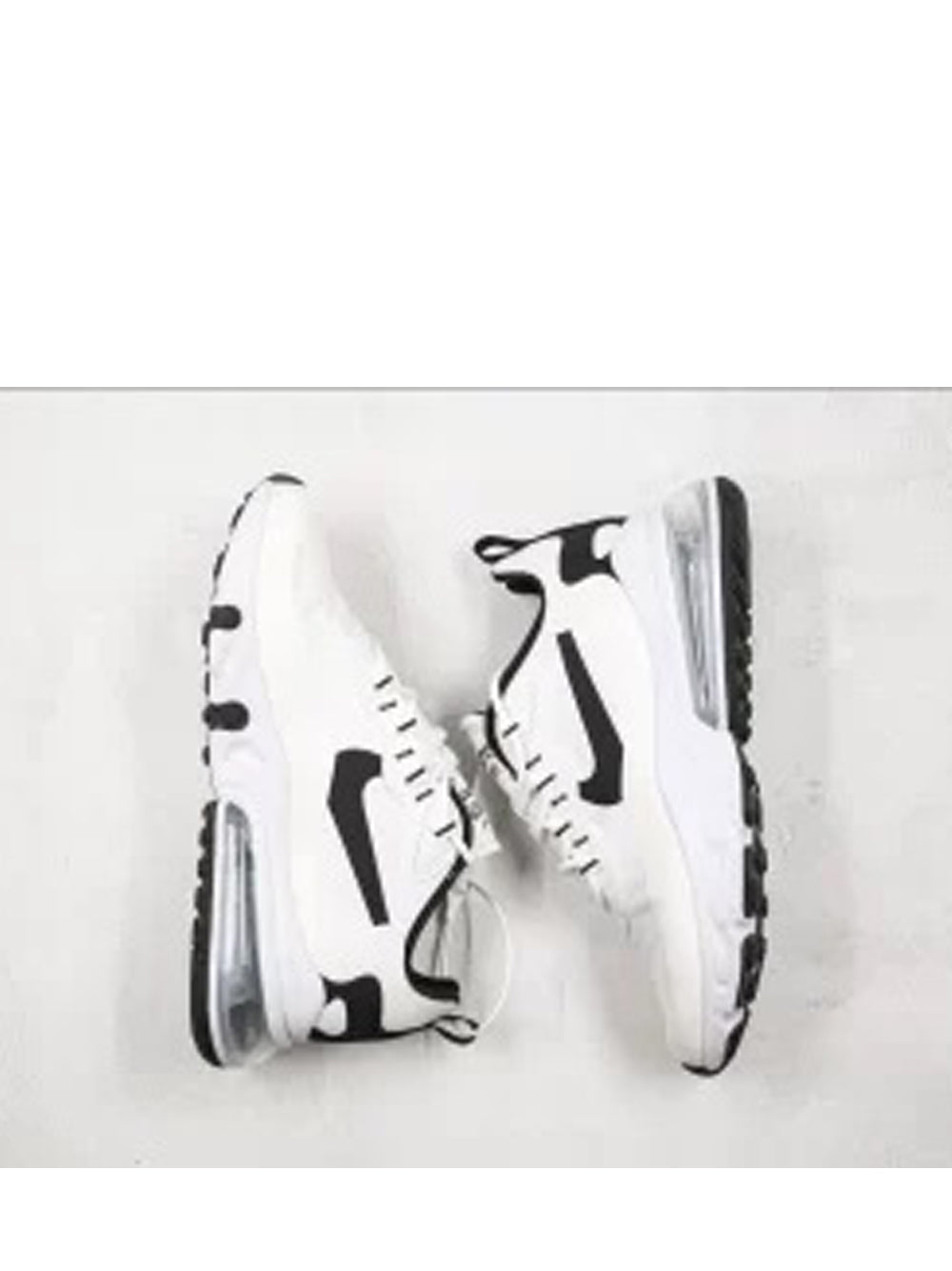 Nikee Airmax 270 React White Black